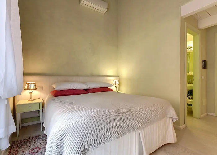Гостевой дом Lm Spagna 4*