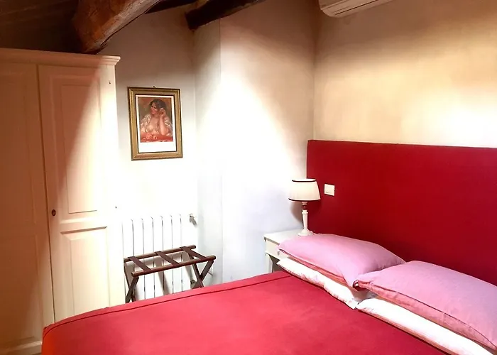 Lm Spagna Гостевой дом 4*